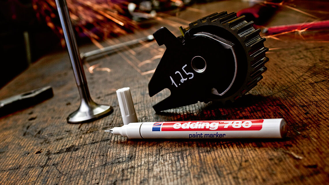 MARCADOR EDDING 780 PAIT MARKER PRATA 54 2